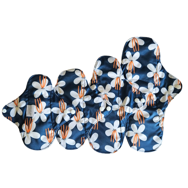 Menstrual Cloth Pads - 4pcs Set - Water Lilies